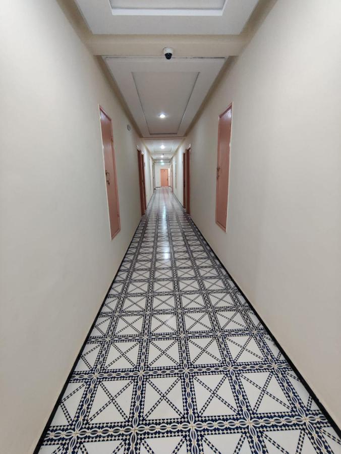 Hotel Cafe Restaurant Assaka ティーズニート エクステリア 写真